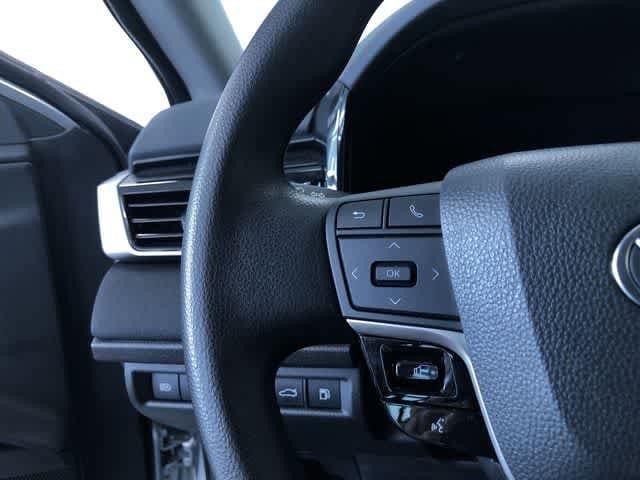 Thumbnail: 2025 Toyota Camry - 17