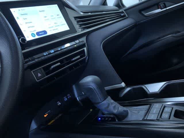 Thumbnail: 2025 Toyota Camry - 30