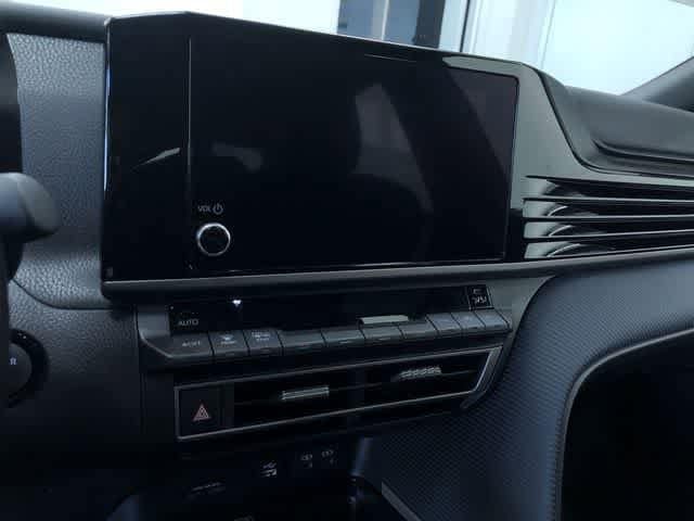 Thumbnail: 2025 Toyota Camry - 19