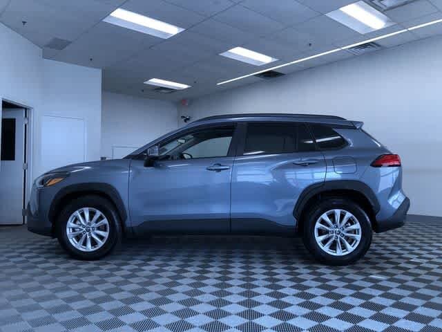 Thumbnail: 2023 Toyota Corolla Cross - 12