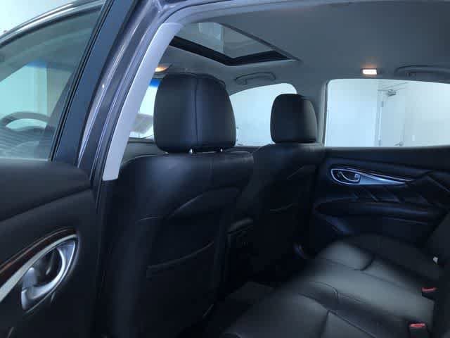 Thumbnail: 2012 INFINITI M37 - 20