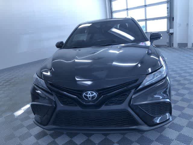 Thumbnail: 2022 Toyota Camry - 14