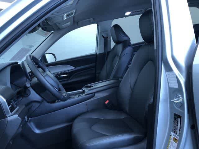 Thumbnail: 2025 Toyota Grand Highlander - 20