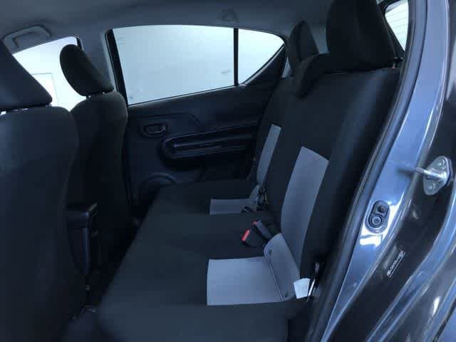 Thumbnail: 2018 Toyota Prius c - 20