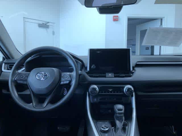 Thumbnail: 2025 Toyota RAV4 - 22