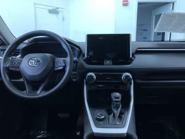 Thumbnail: 2025 Toyota RAV4 - 17