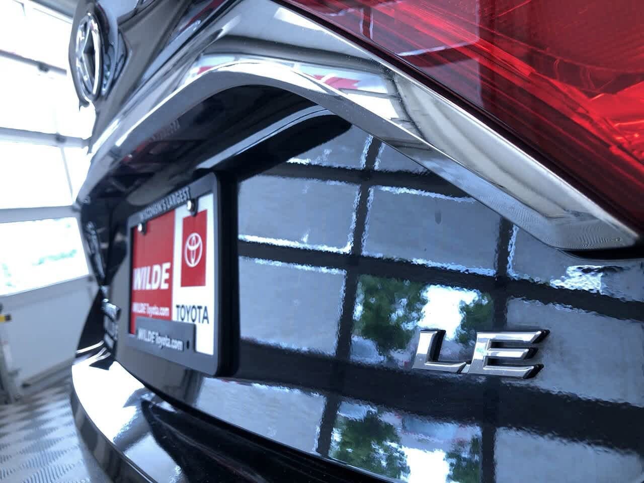 Thumbnail: 2017 Toyota Camry - 15
