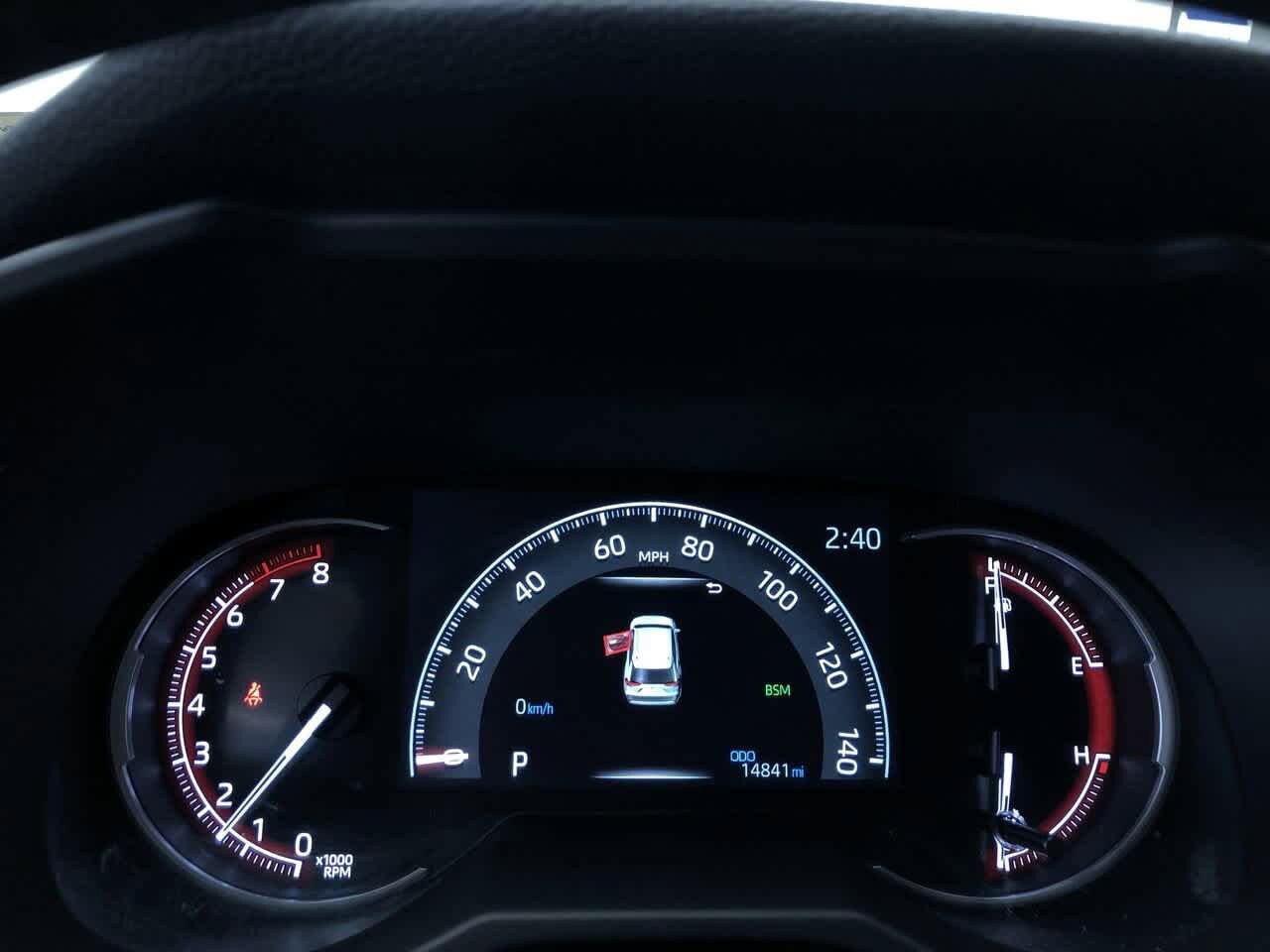 2024 Toyota RAV4 XLE 30