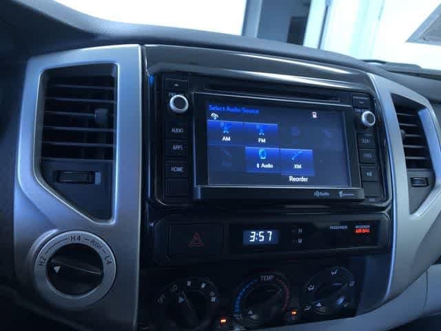 Thumbnail: 2014 Toyota Tacoma - 22