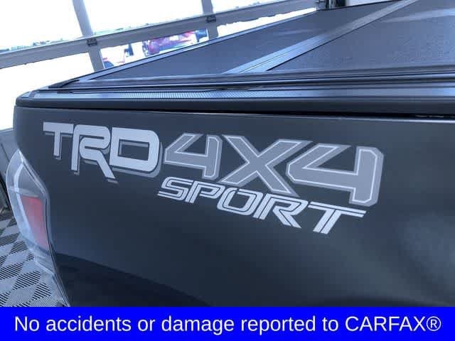 Thumbnail: 2022 Toyota Tacoma - 8