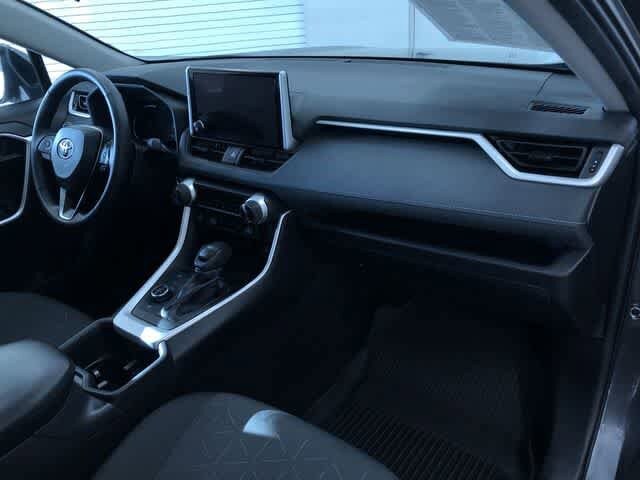 Thumbnail: 2024 Toyota RAV4 - 23