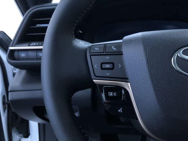 Thumbnail: 2026 Toyota Crown - 24