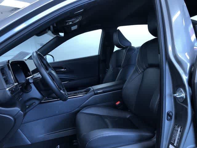 Thumbnail: 2025 Toyota Crown - 18