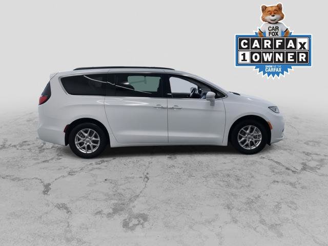 Used 2022 Chrysler Pacifica Touring L with VIN 2C4RC1BG5NR185643 for sale in West Allis, WI