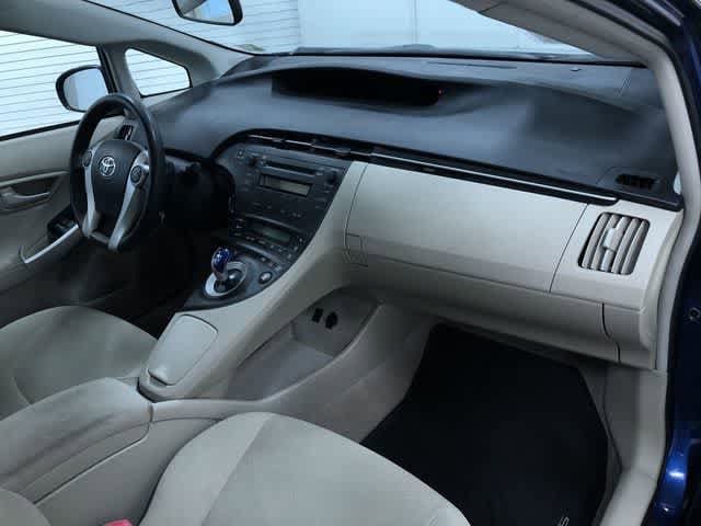 Thumbnail: 2011 Toyota Prius - 23
