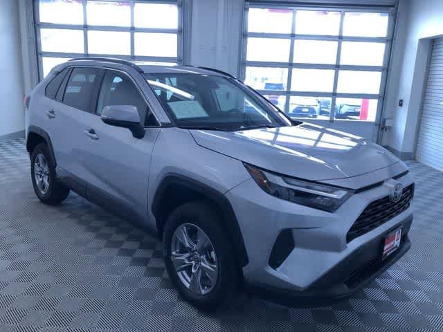 Thumbnail: 2025 Toyota RAV4 - 37