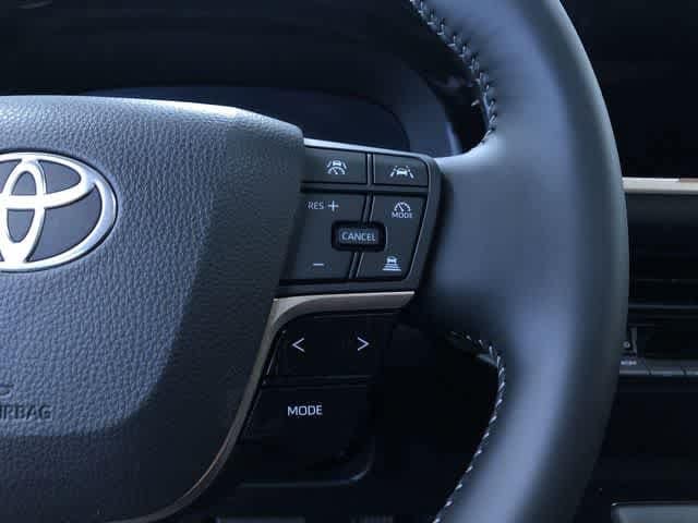 Thumbnail: 2026 Toyota Crown - 25