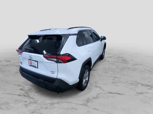 Thumbnail: 2025 Toyota RAV4 - 9