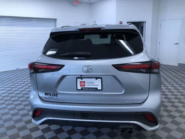 Thumbnail: 2025 Toyota Highlander - 13