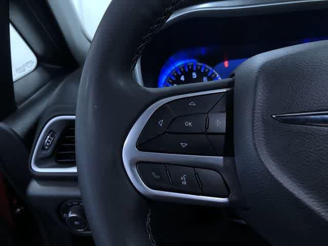 Thumbnail: 2025 Chrysler Pacifica - 27