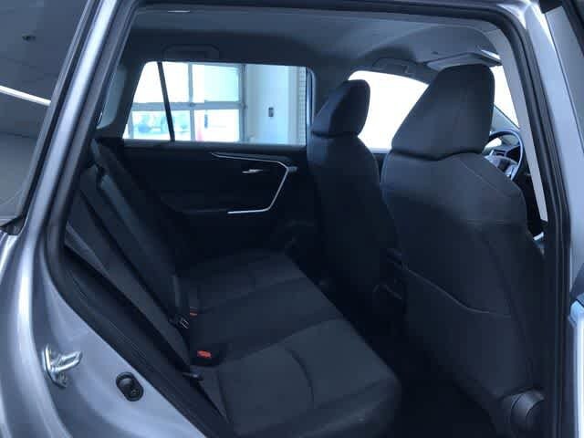 Thumbnail: 2025 Toyota RAV4 - 21