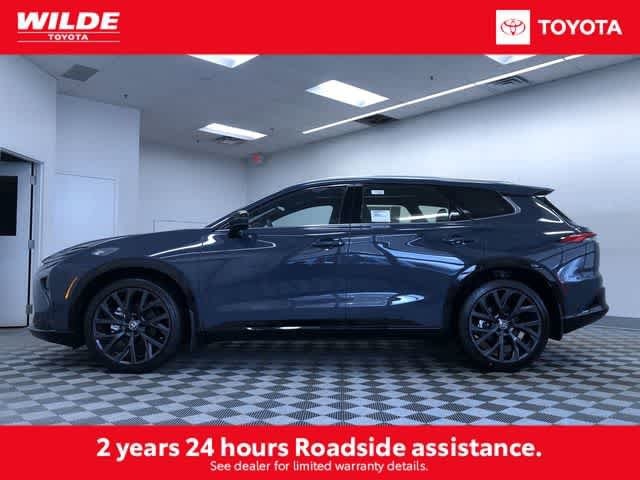 Thumbnail: 2025 Toyota Crown Signia - 3