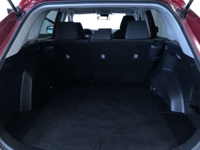 Thumbnail: 2021 Toyota RAV4 - 31