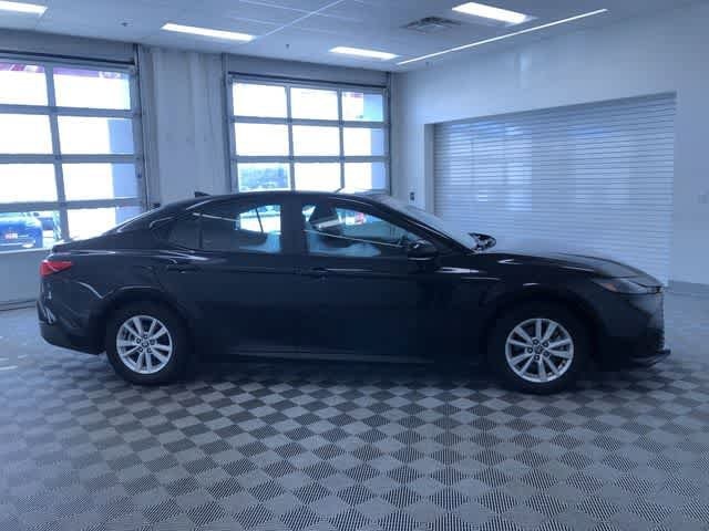 Thumbnail: 2025 Toyota Camry - 34