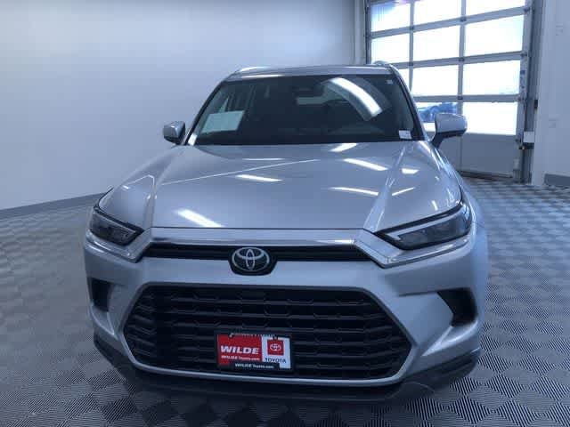 Thumbnail: 2025 Toyota Grand Highlander - 16