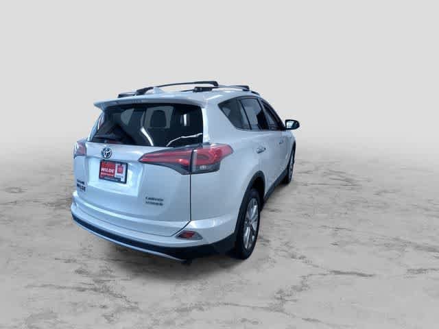 Thumbnail: 2016 Toyota RAV4 - 10