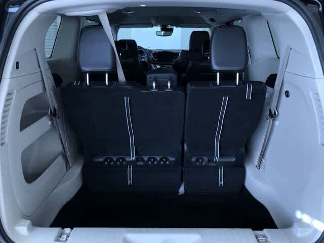 Thumbnail: 2024 Chrysler Pacifica - 30