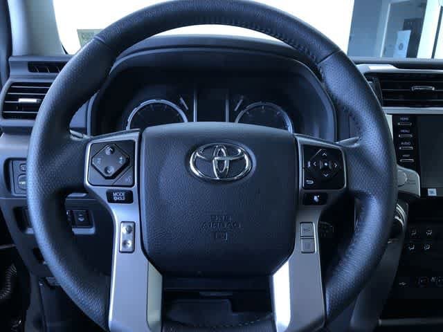 Thumbnail: 2022 Toyota 4Runner - 24