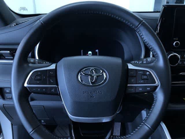 Thumbnail: 2025 Toyota Highlander - 27