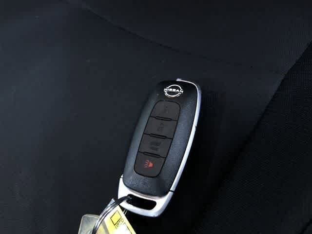 Thumbnail: 2024 Nissan Sentra - 32