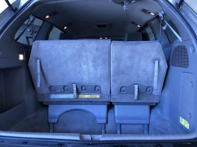 Thumbnail: 2005 Toyota Sienna - 31