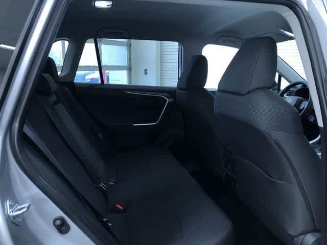 Thumbnail: 2025 Toyota RAV4 - 21