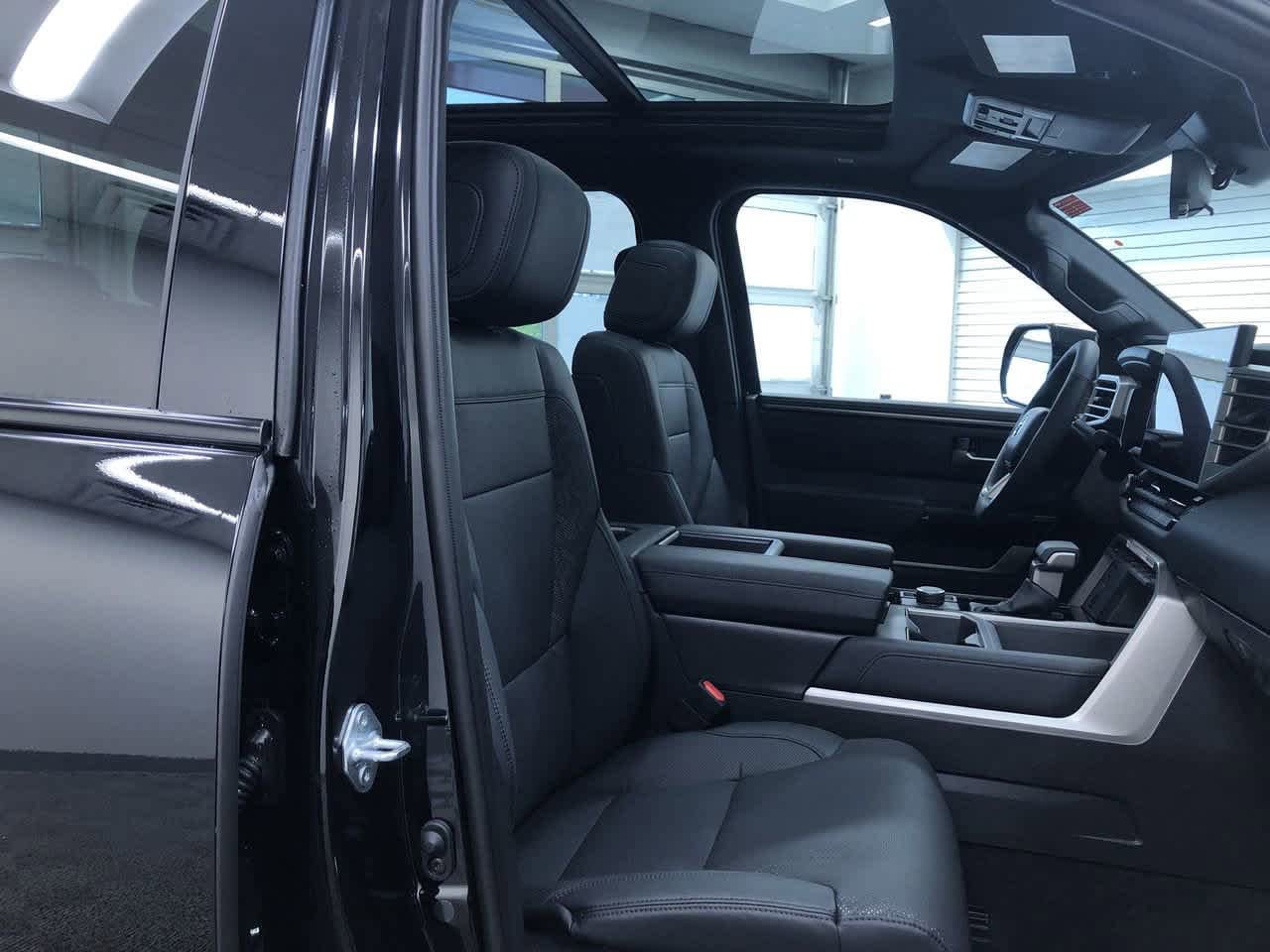 2025 Toyota Tundra Limited 17