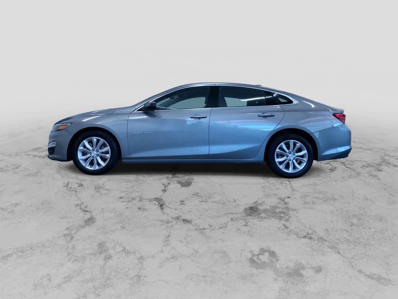 Thumbnail: 2024 Chevrolet Malibu - 6