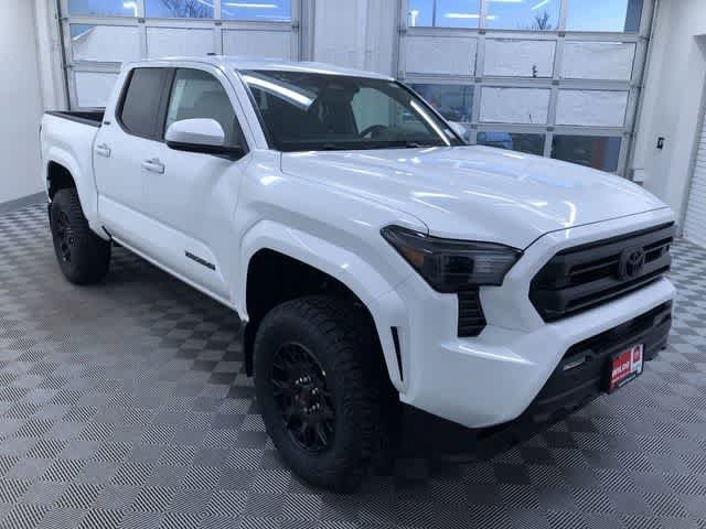 Thumbnail: 2025 Toyota Tacoma - 7