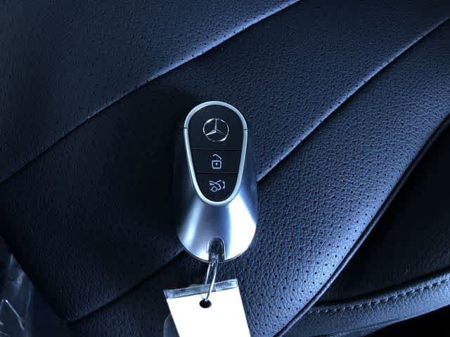 Thumbnail: 2025 Mercedes-Benz E-Class - 30