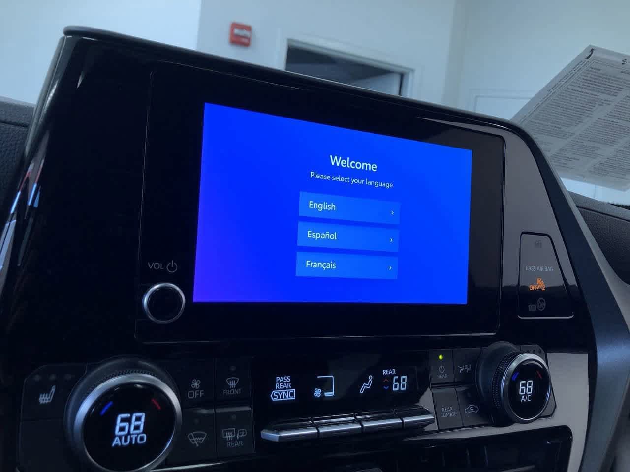 2023 Toyota Highlander XLE 30