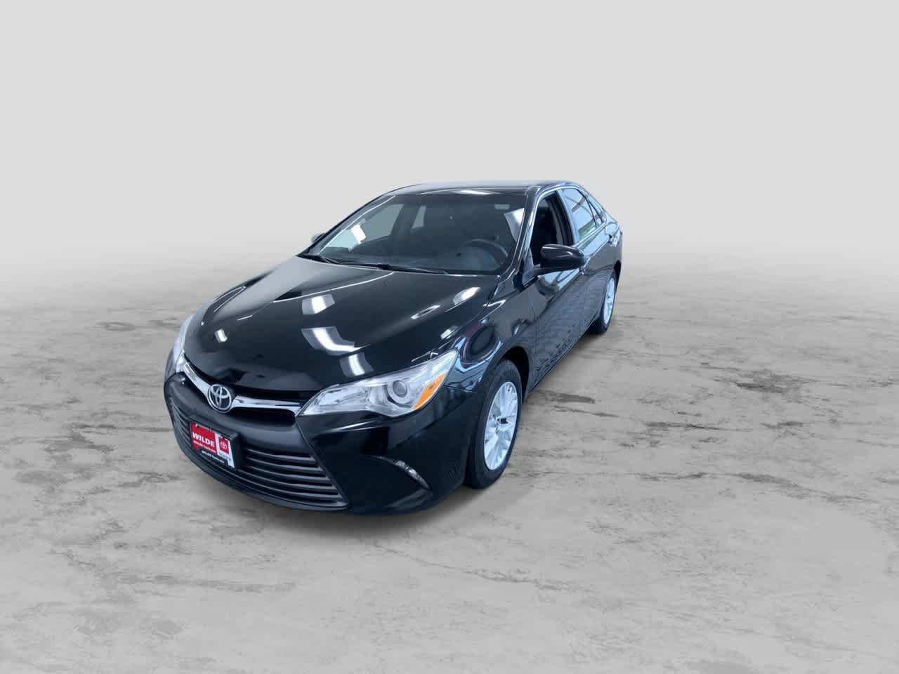 Thumbnail: 2017 Toyota Camry - 5