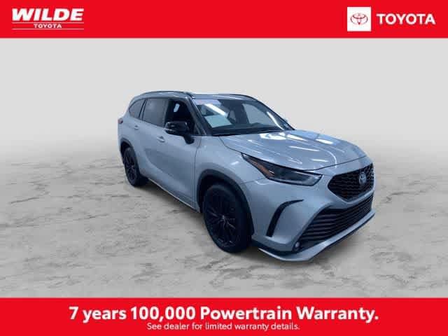 Thumbnail: 2025 Toyota Highlander - 3