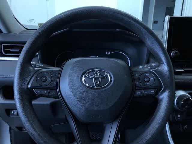 Thumbnail: 2025 Toyota RAV4 - 23