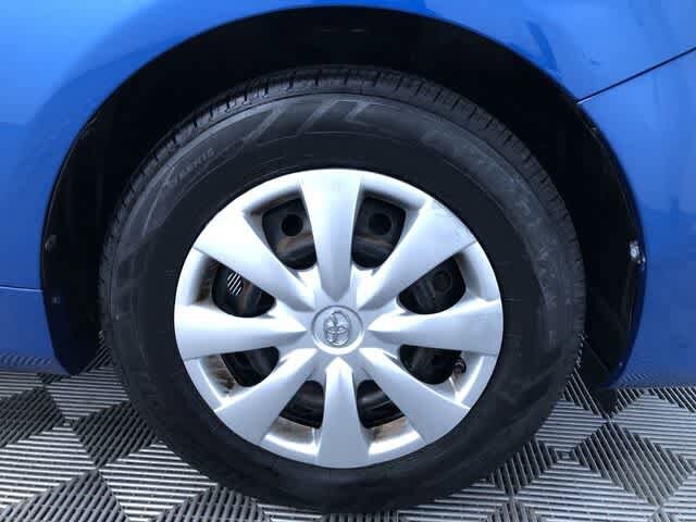 Thumbnail: 2010 Toyota Corolla - 17