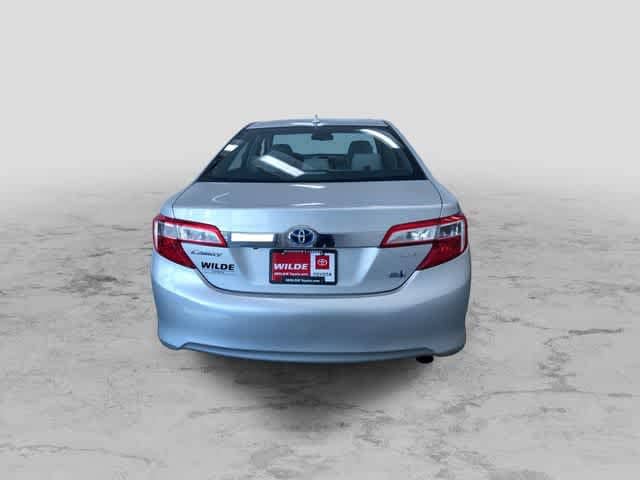 Thumbnail: 2012 Toyota Camry - 9