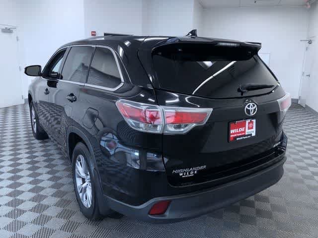Thumbnail: 2015 Toyota Highlander - 13