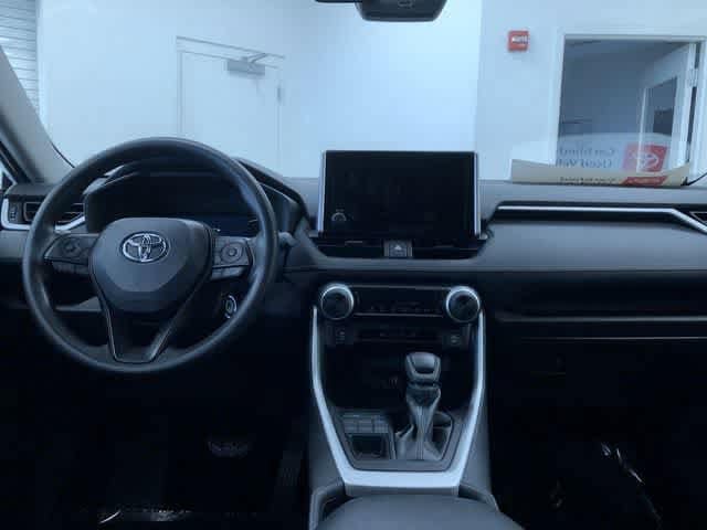 Thumbnail: 2025 Toyota RAV4 - 17