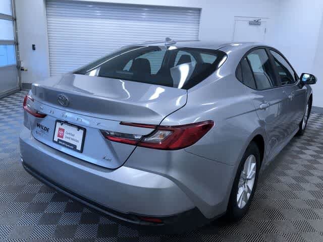 Thumbnail: 2025 Toyota Camry - 33