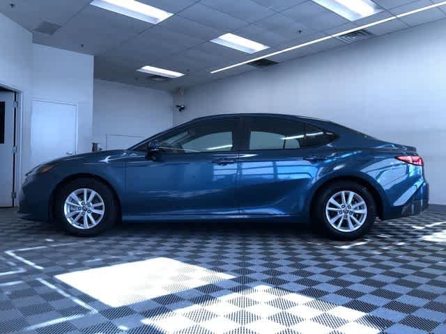 Thumbnail: 2025 Toyota Camry - 12